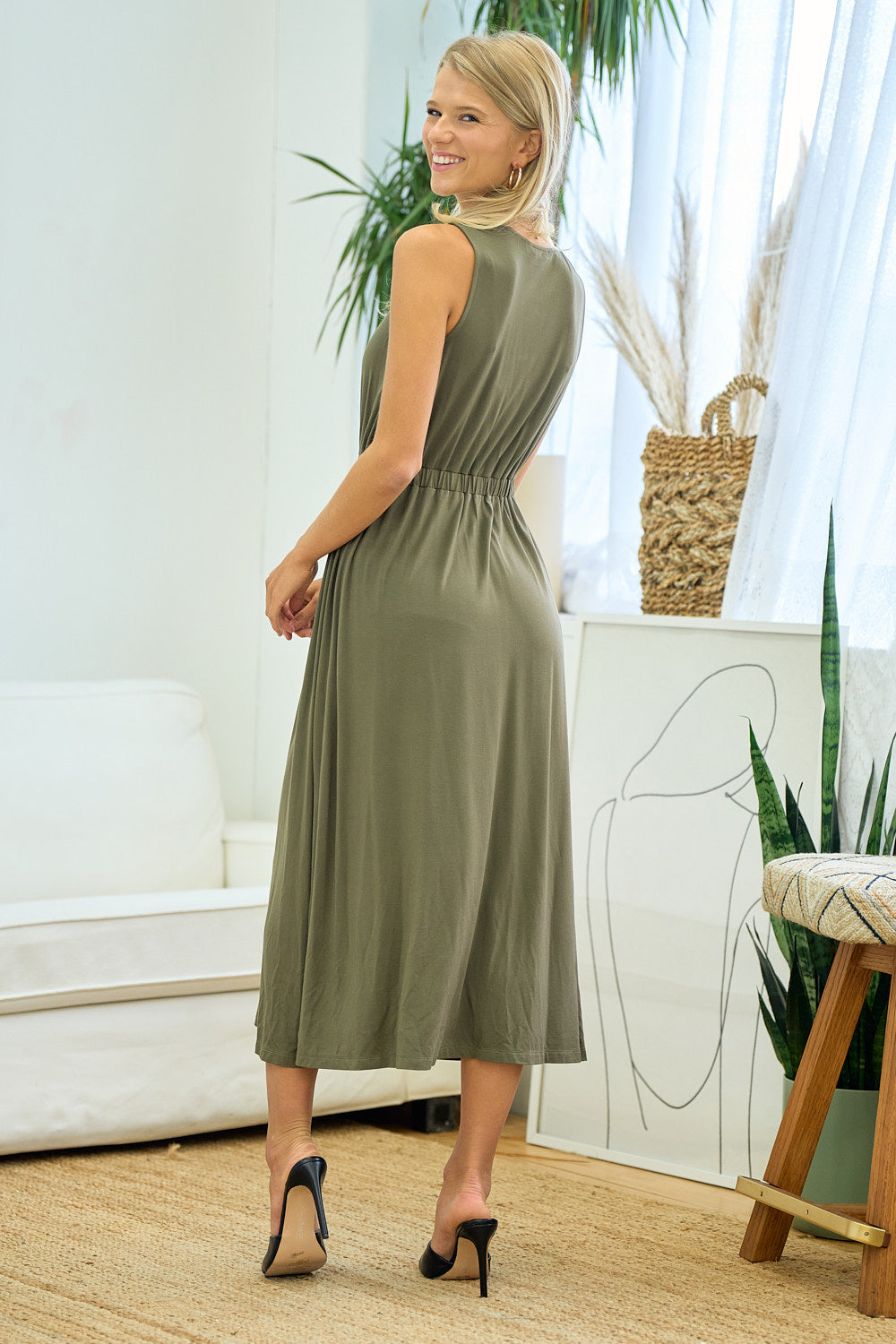 Cocktail Dresses Sleeveless Button Down Midi Length Dress Olive