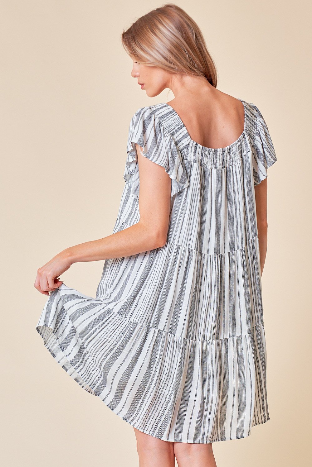 Cocktail Dresses Short Sleeve Square Neckline Mocked Tiered Dress Black/White