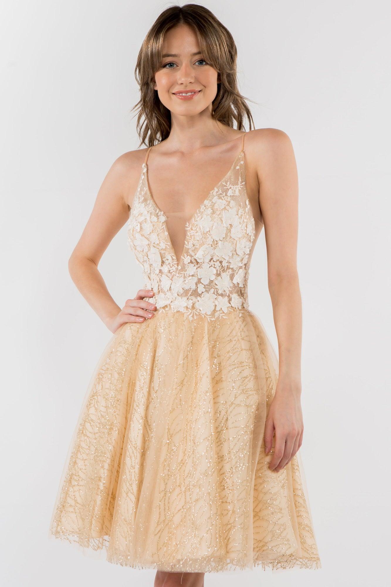 3D Floral Applique Short Homecoming Dress - White / 3XL 3D Floral Applique Short Homecoming Dress - White / 3XL