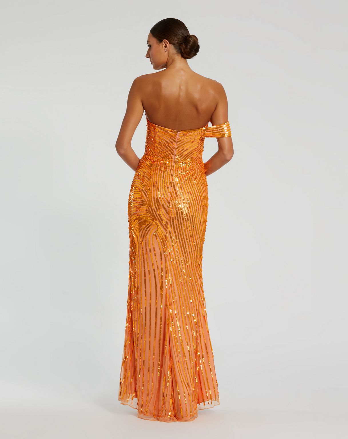 Mac Duggal 6072 Prom Sequin Formal Long Dress