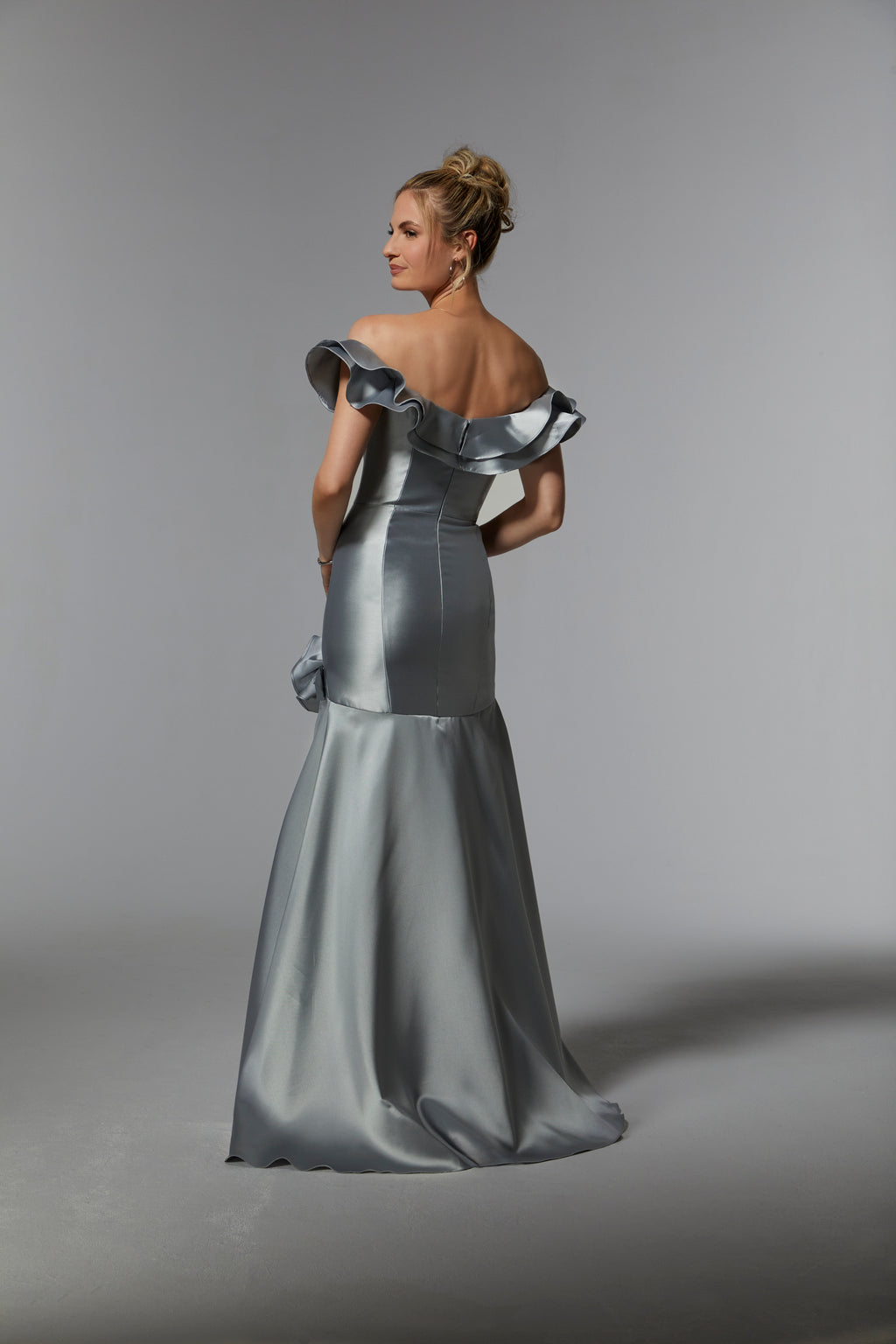 MGNY Madeline Gardner New York 72928 Long Formal Mermaid Evening Gown
