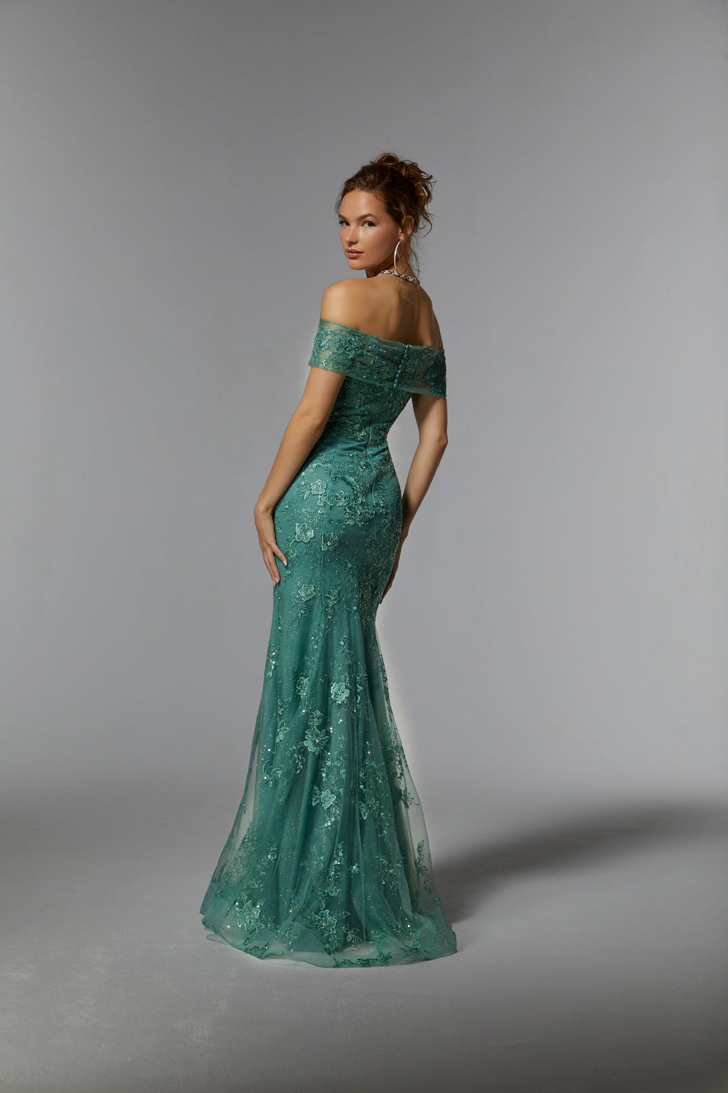 MGNY Madeline Gardner New York 72936 Long Formal Fitted Prom Gown