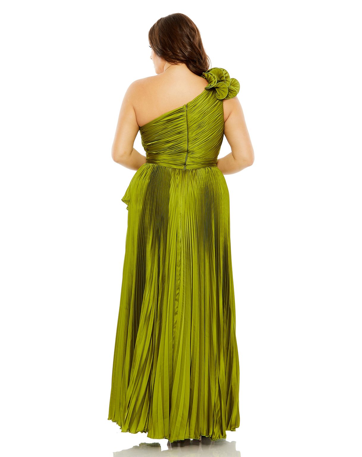 Mac Duggal 77003 Plus Size Long Formal Pleated Dress