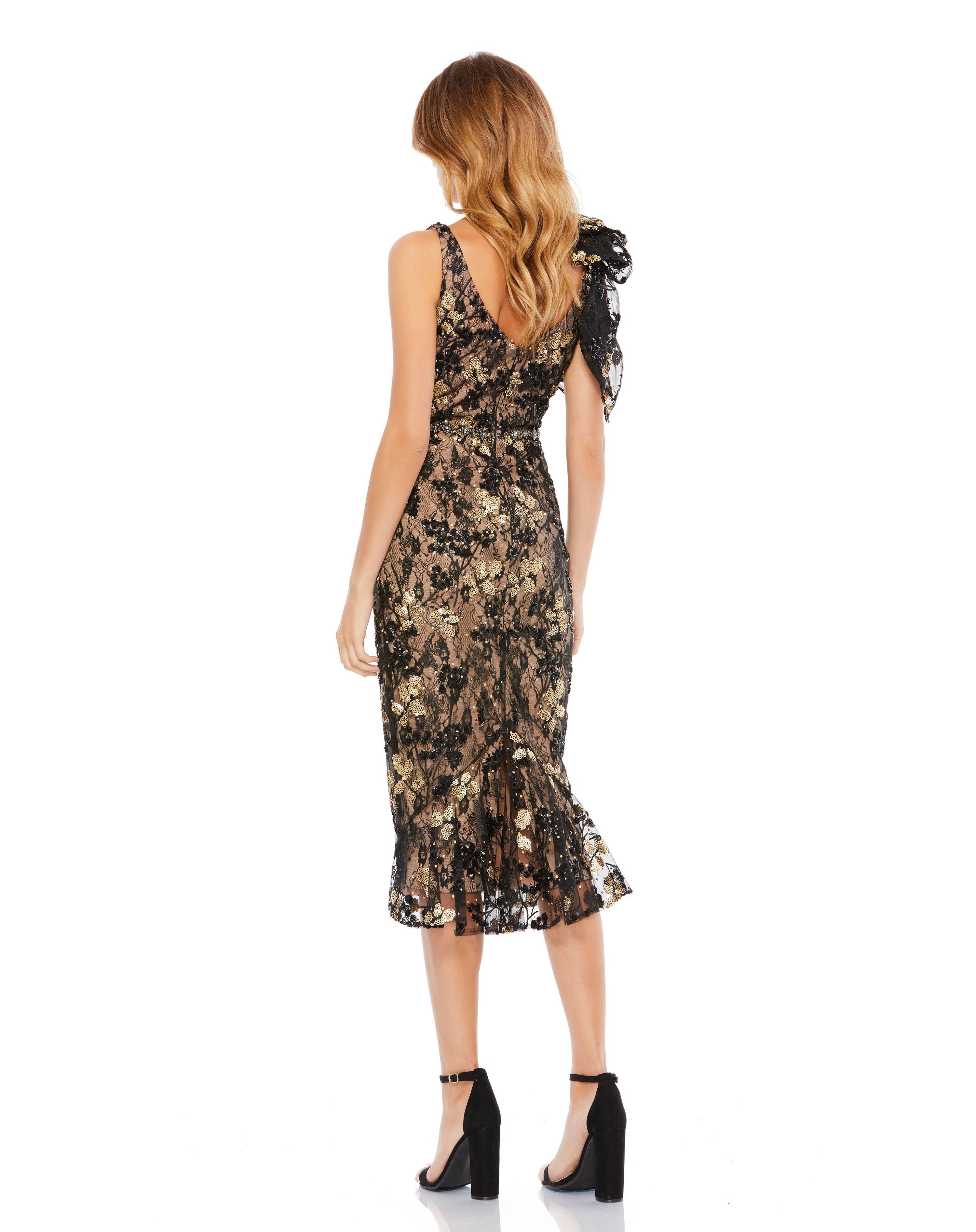 Mac Duggal 79337 Short Mother of the Bride Dress