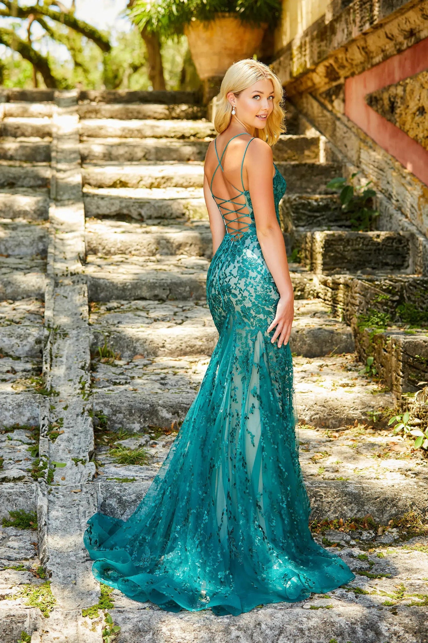 Prom Dresses Prom Formal Fitted Evening Long Gown Emerald/Nude