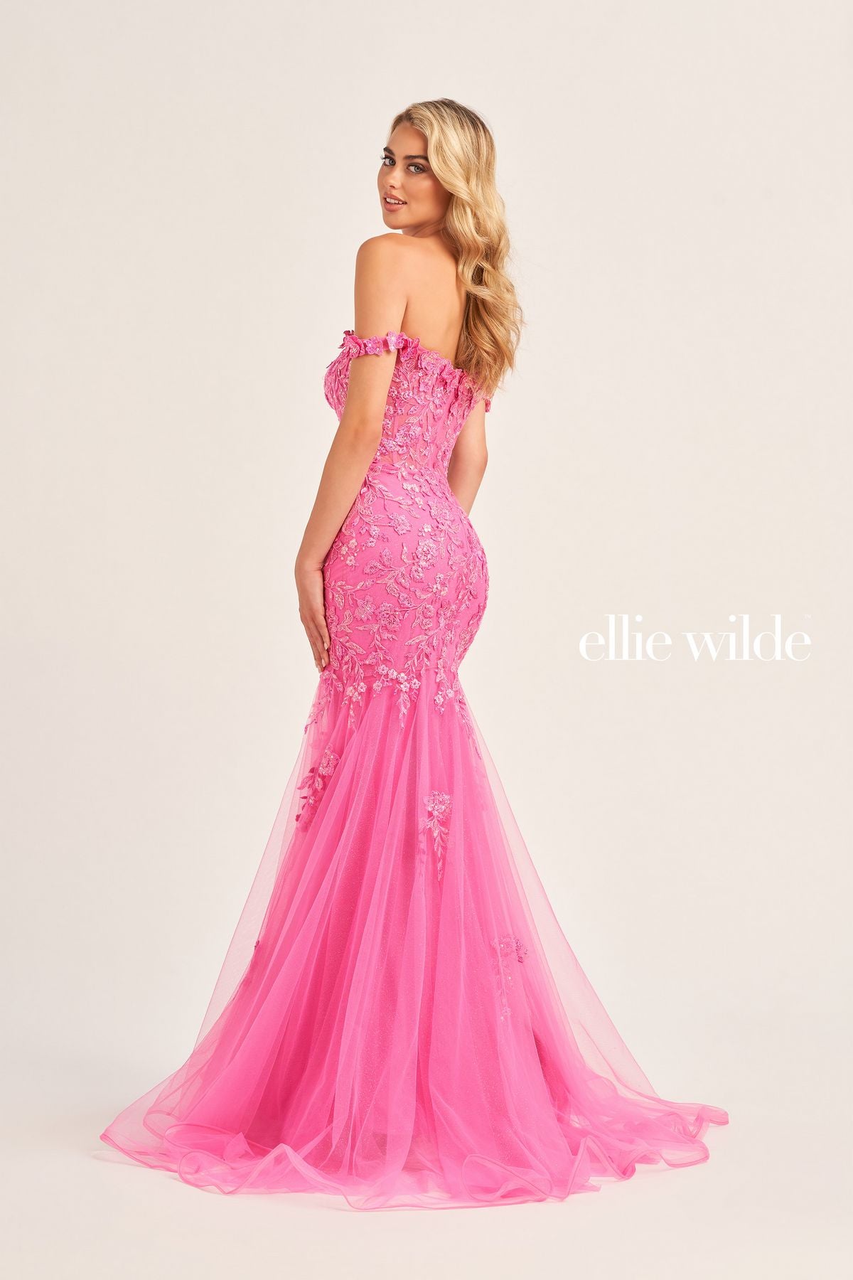 Ellie Wilde EW35102 Long Mermaid Fitted Applique Prom Dress