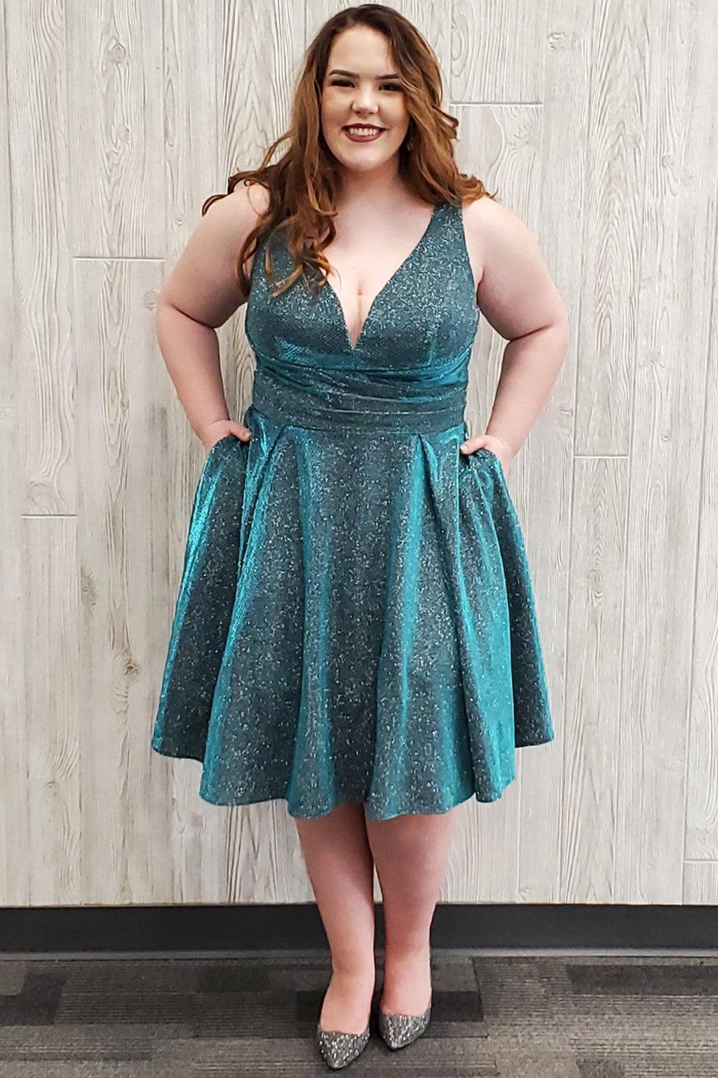 Sydneys Closet SC8108 Plus Size Short Homecoming Dress