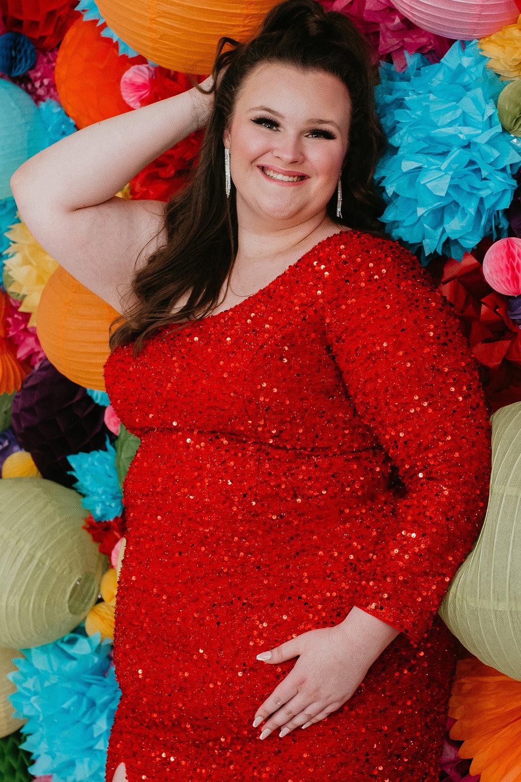 Sydneys Closet SC8112 Plus Size Short Homecoming Prom Dress