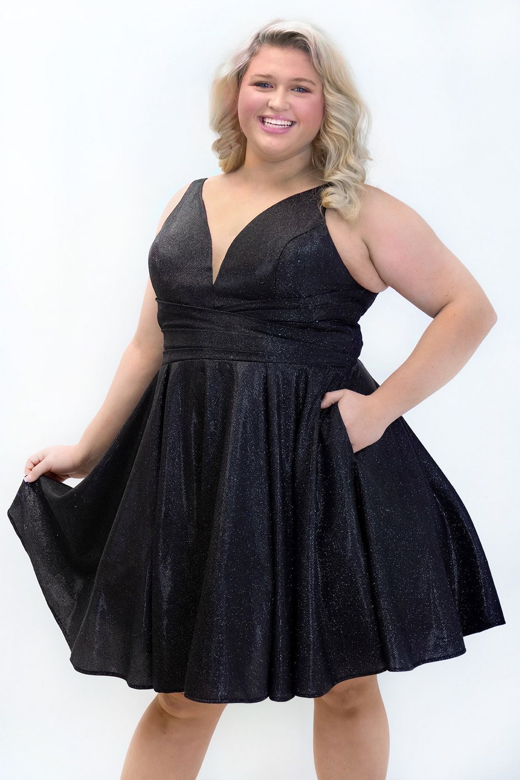 Sydneys Closet SC8132 Plus Size Short Sleeveless Homecoming Dress