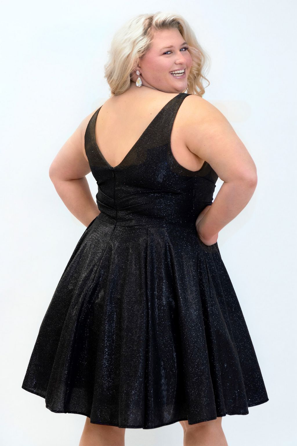 Sydneys Closet SC8132 Plus Size Short Sleeveless Homecoming Dress