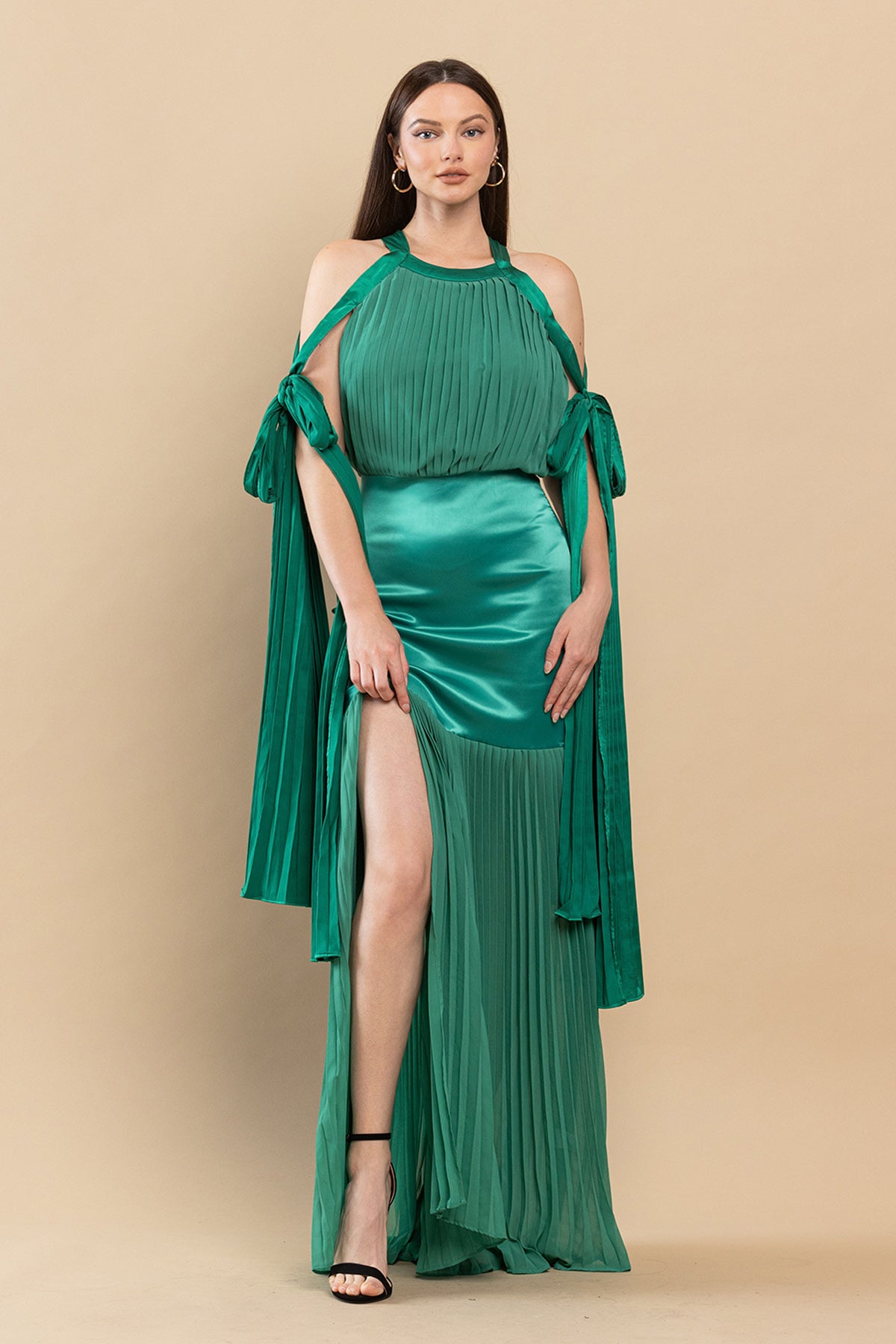 Green Long Mermaid Pleated Satin Maxi Dress