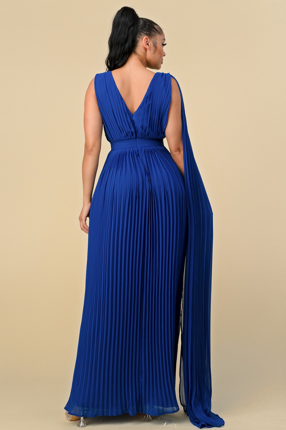 Royal Long Sleeveless Pleated Maxi Dress