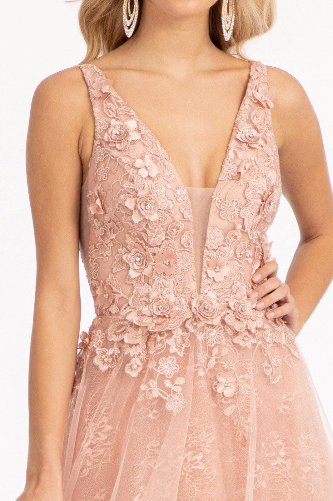 Long Sleeveless A-Line Lace Mesh Prom Gown