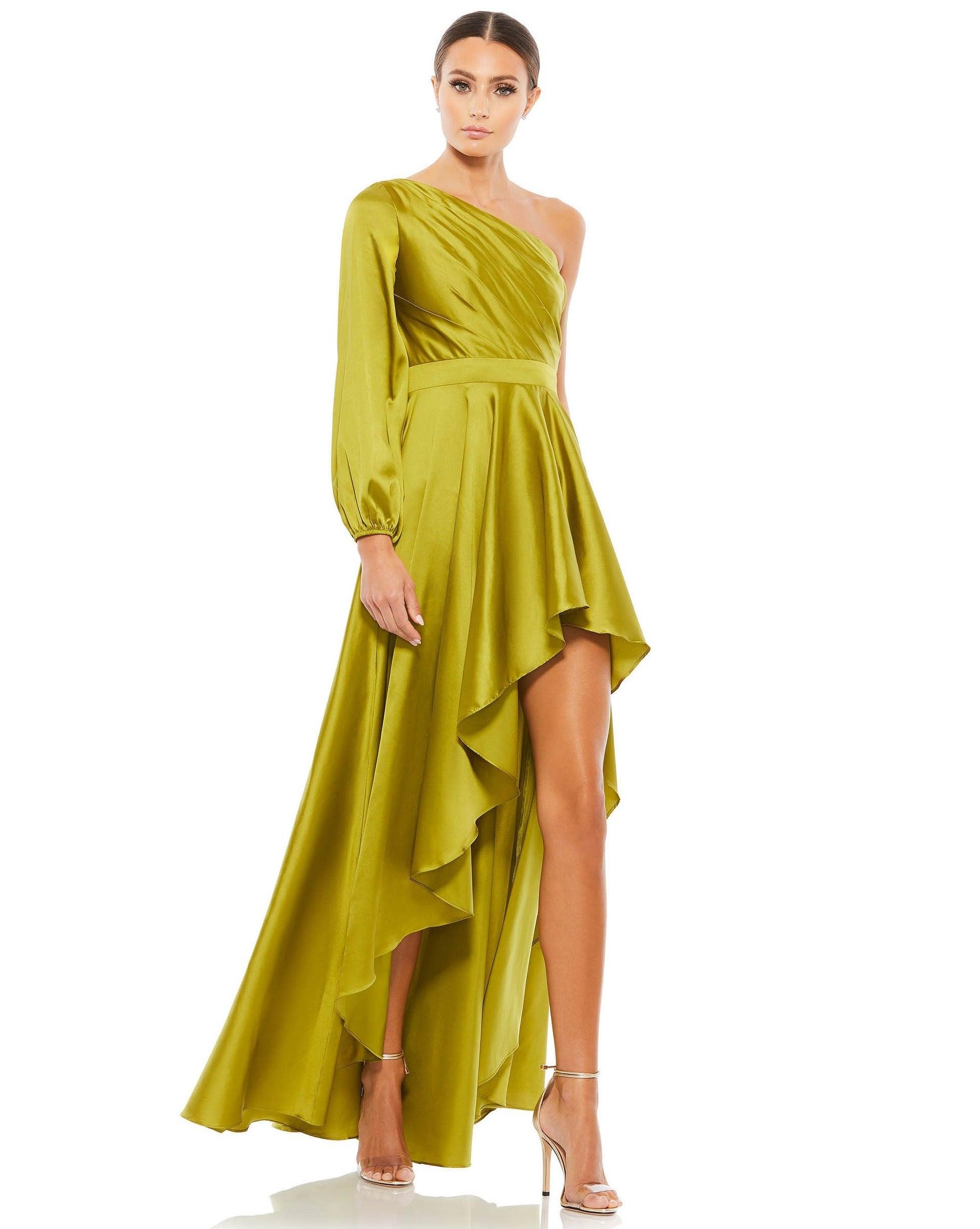 Mac Duggal Women's Ieena High-Low One-Shoulder Gown - Berry - Size 4 Mac Duggal Women's Ieena High-Low One-Shoulder Gown - Berry - Size 4