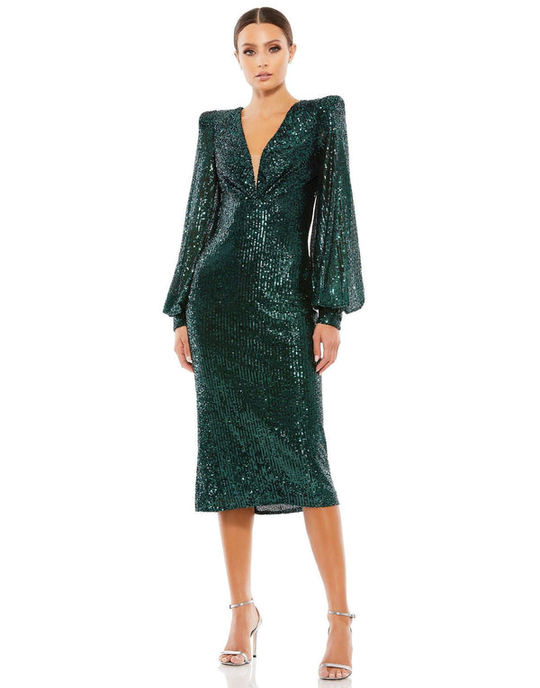 Long Sleeve Fitted Short Dress Fitted Silhouette Mac Duggal 26866