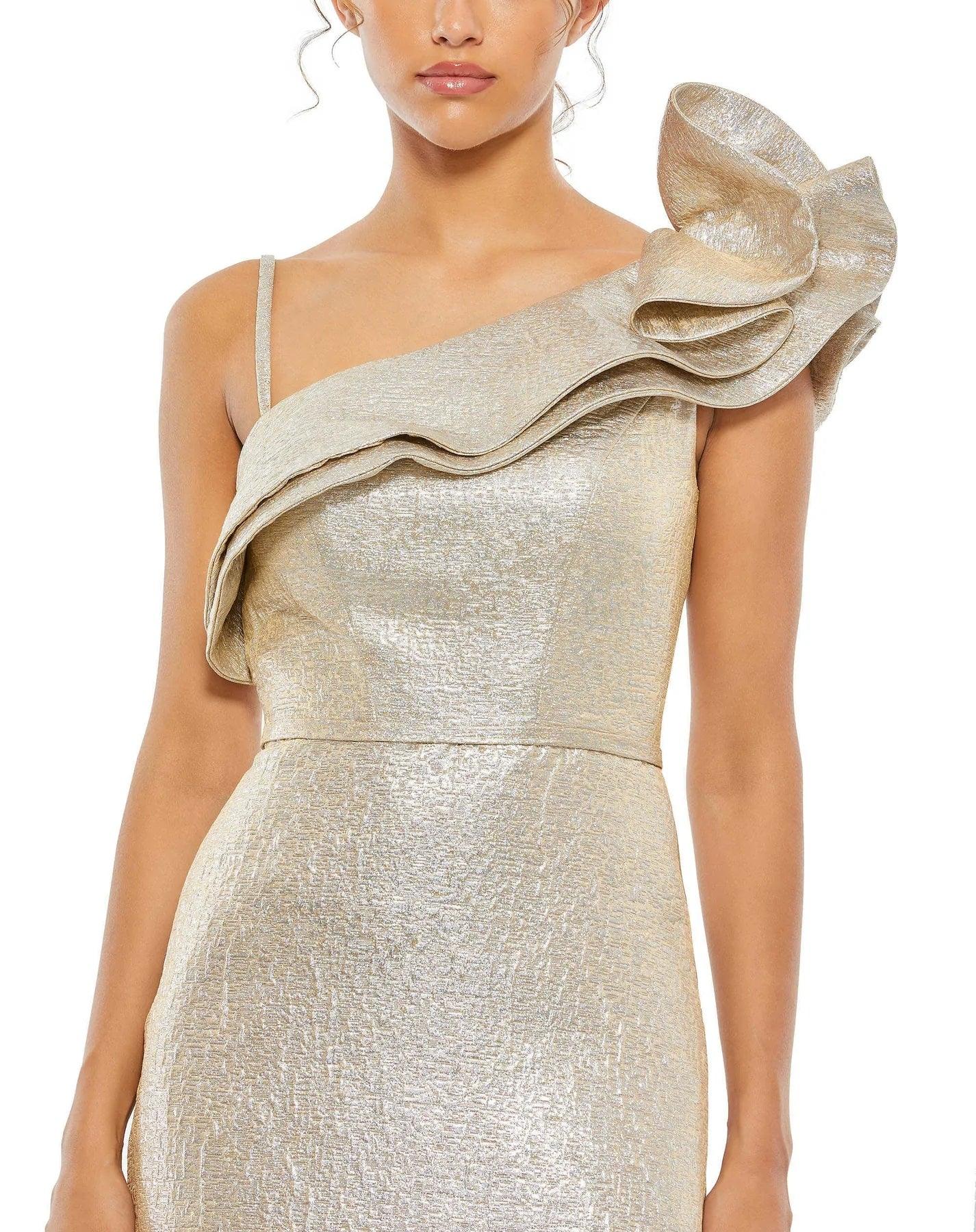 Mac Duggal 55380 Short Metallic Cocktail Prom Dress