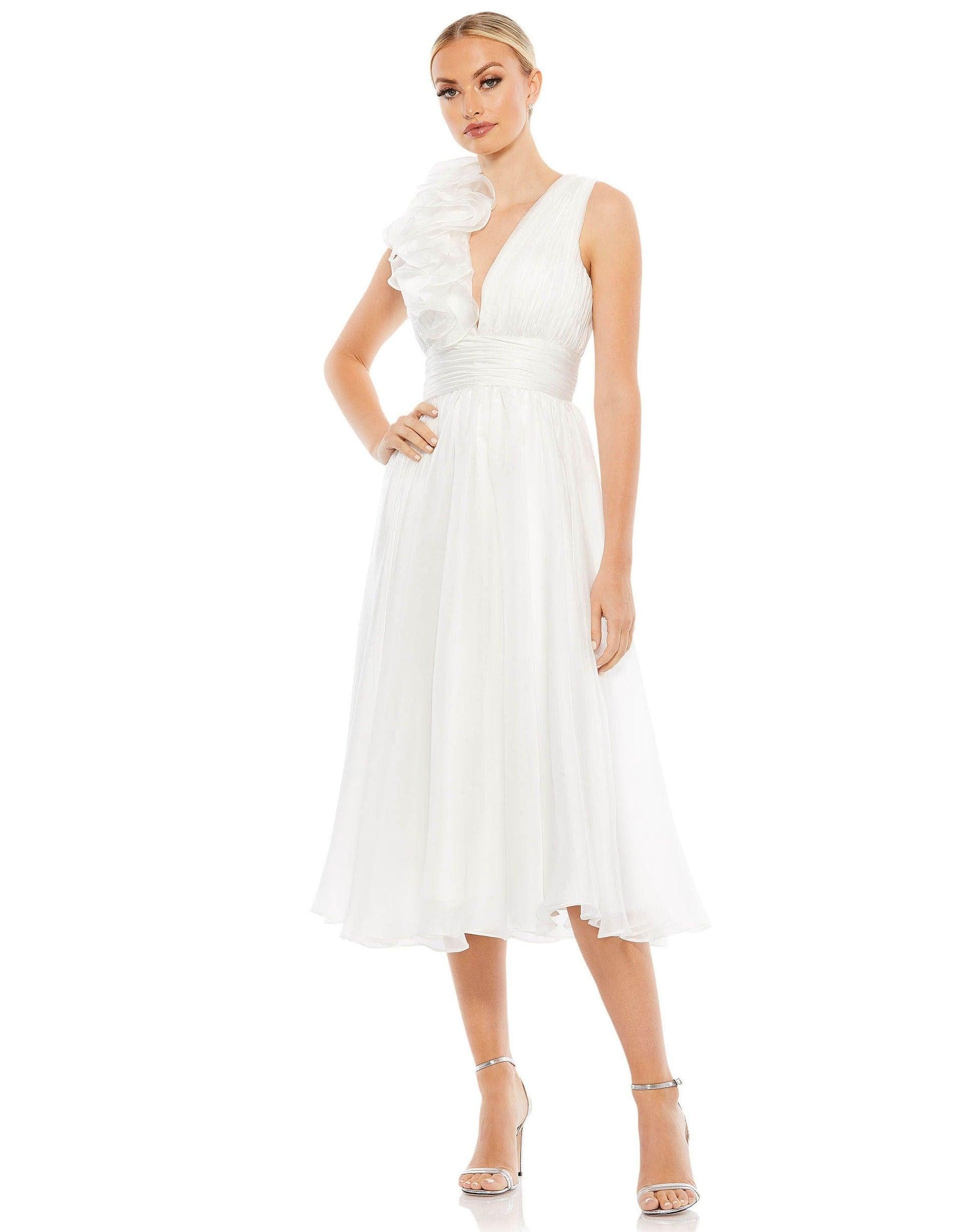 Mac Duggal 70165 Short Sleeveless Cocktail Dress