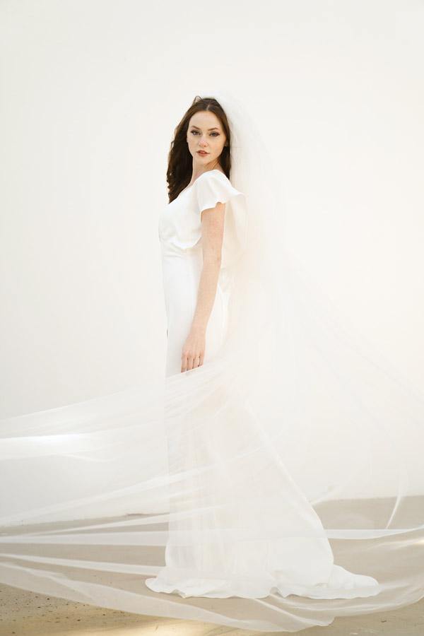 One Layer Long Wedding Bridal Veil - The Dress Outlet