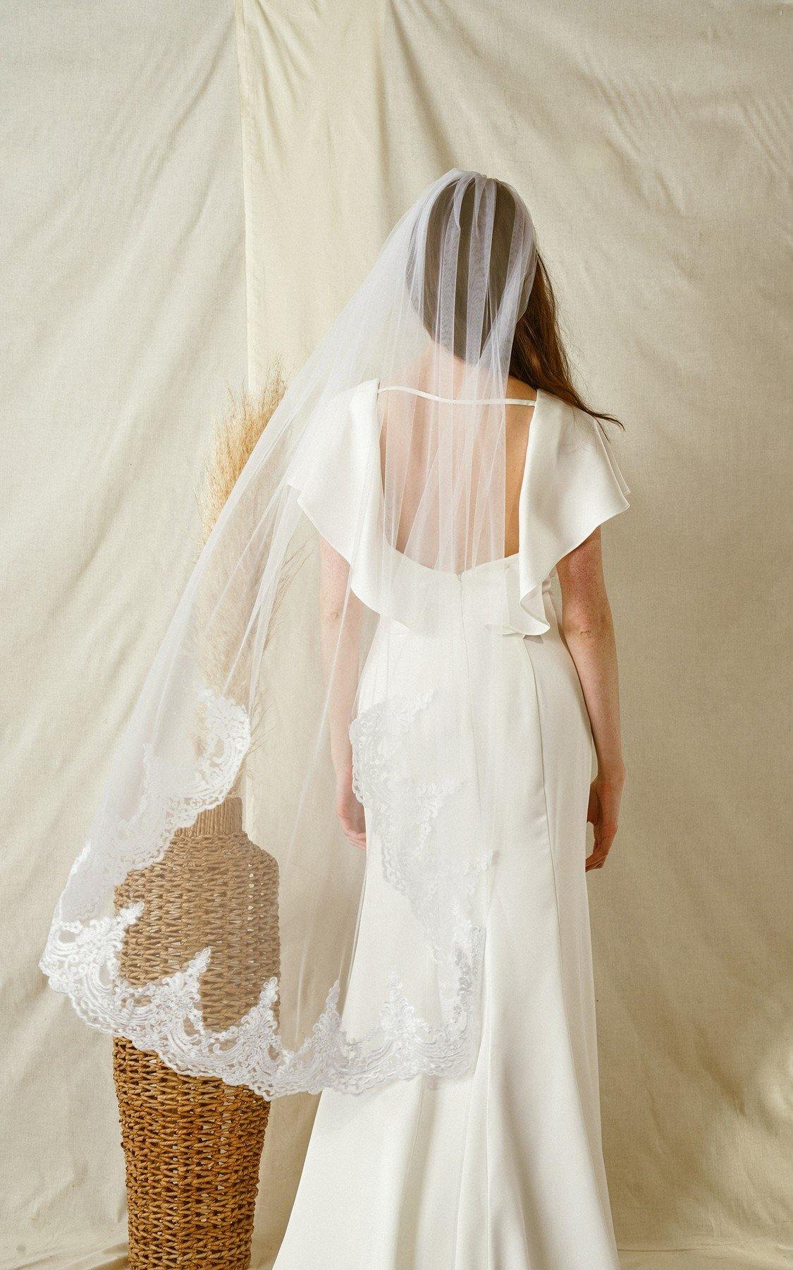 One Layer Wedding Veil Mid Length