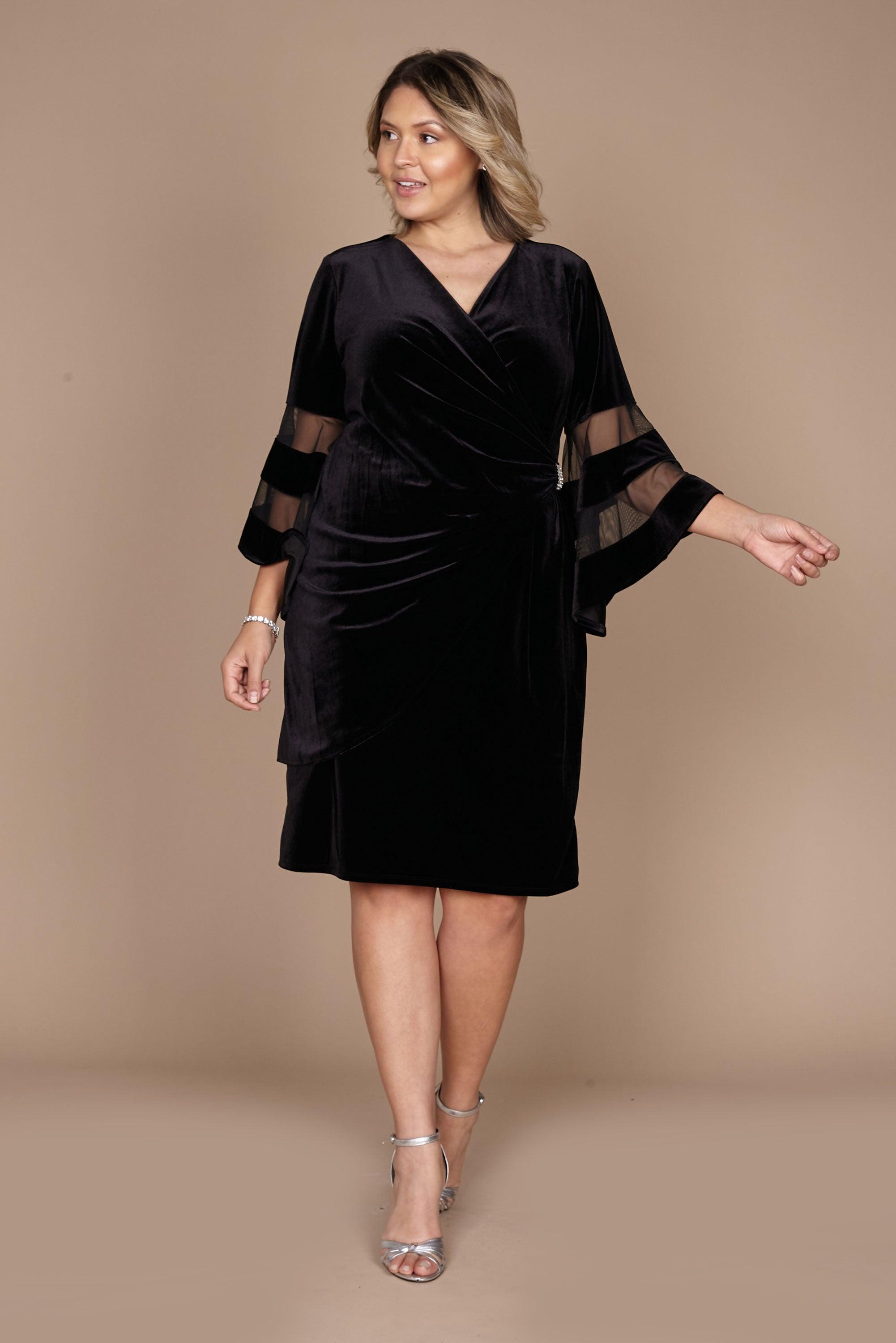 R&M Richards 5471W Formal Short Plus Size Dress | The Dress Outlet R&M Richards 5471W Formal Short Plus Size Dress | The Dress Outlet