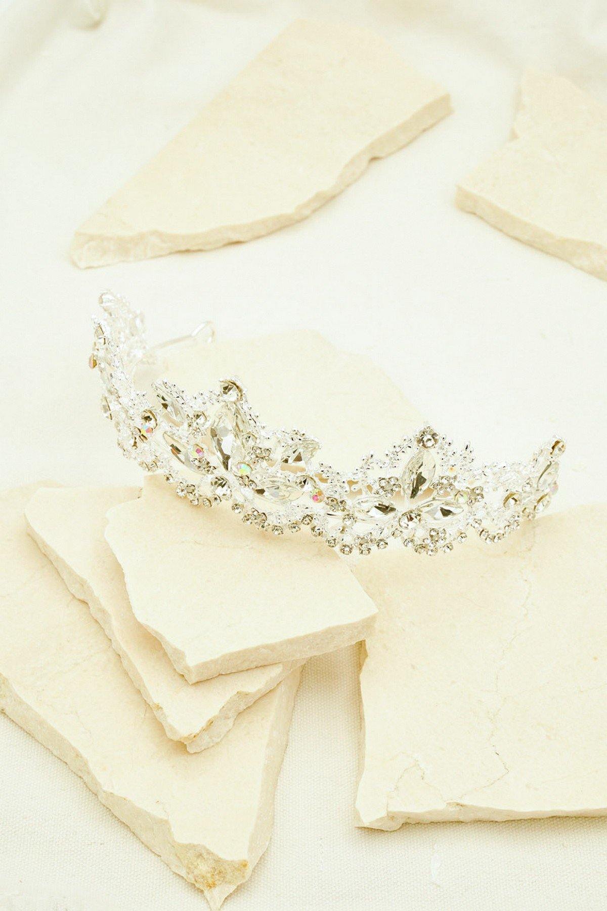 Wedding Crystal Embellish Leaves Tiara Crown